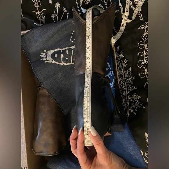 Excellent condition! FREEBIRD Castle - Picture 11 of 11